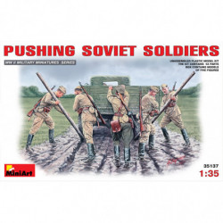 MINIART Pushing Soviet...