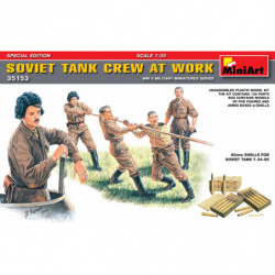 MINIART Soviet Tank Crew at...