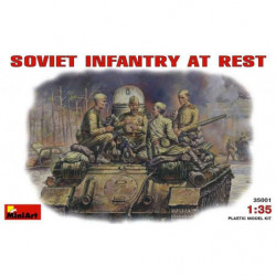 MINIART Soviet Infantry at...
