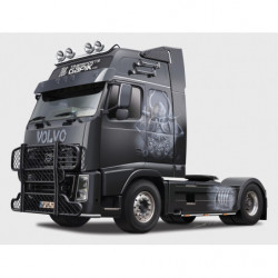 ITALERI VOLVO FH-16 XXL...