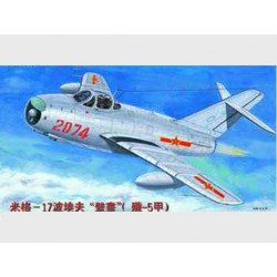 TRUMPETER MIG-17PF Fresco...