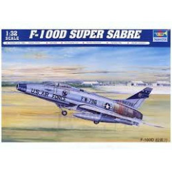 TRUMPETER F-100 D Super Sabre