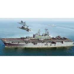 HOBBY BOSS USS Iwo Jima LHD-7 