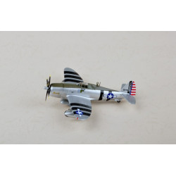 EASY MODEL P-47D Thunderbolt