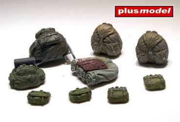 PLUS MODEL German Bags WWII...