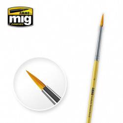 AMIG 4 Synthetic Round Brush